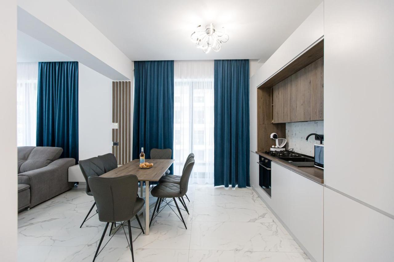 Sea On Aparthotel Мамая Екстериор снимка